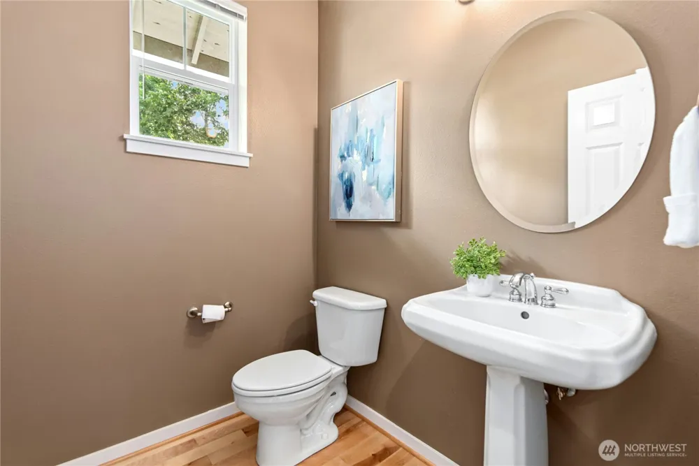 1901 NE Killian Lane Issaquah, WA 98029