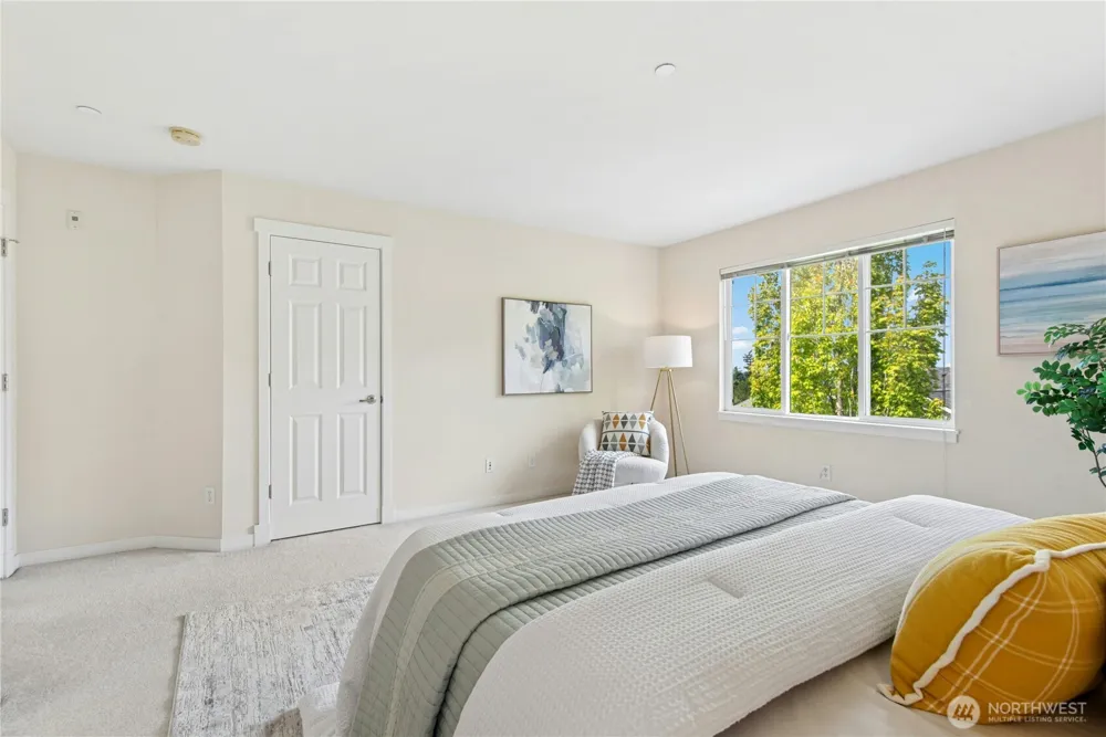 1901 NE Killian Lane Issaquah, WA 98029