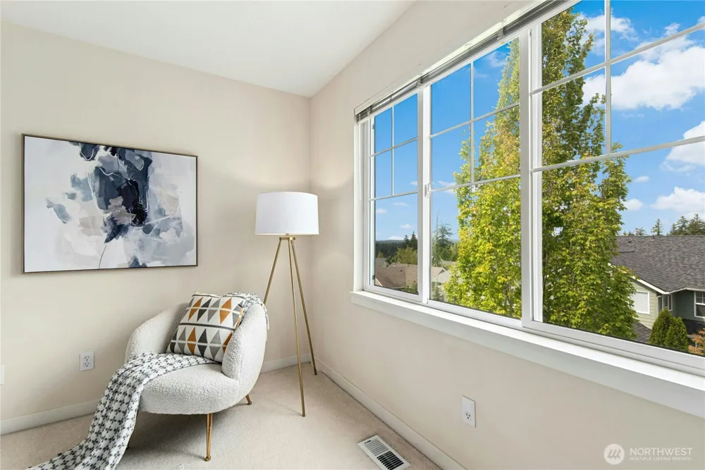 1901 NE Killian Lane Issaquah, WA 98029