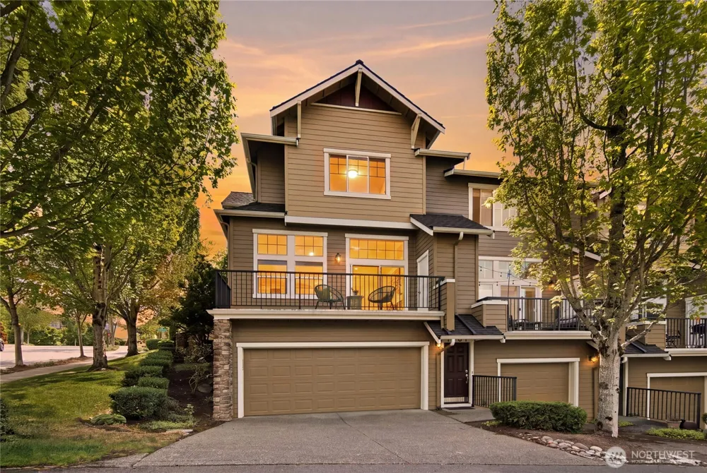 1901 NE Killian Lane Issaquah, WA 98029