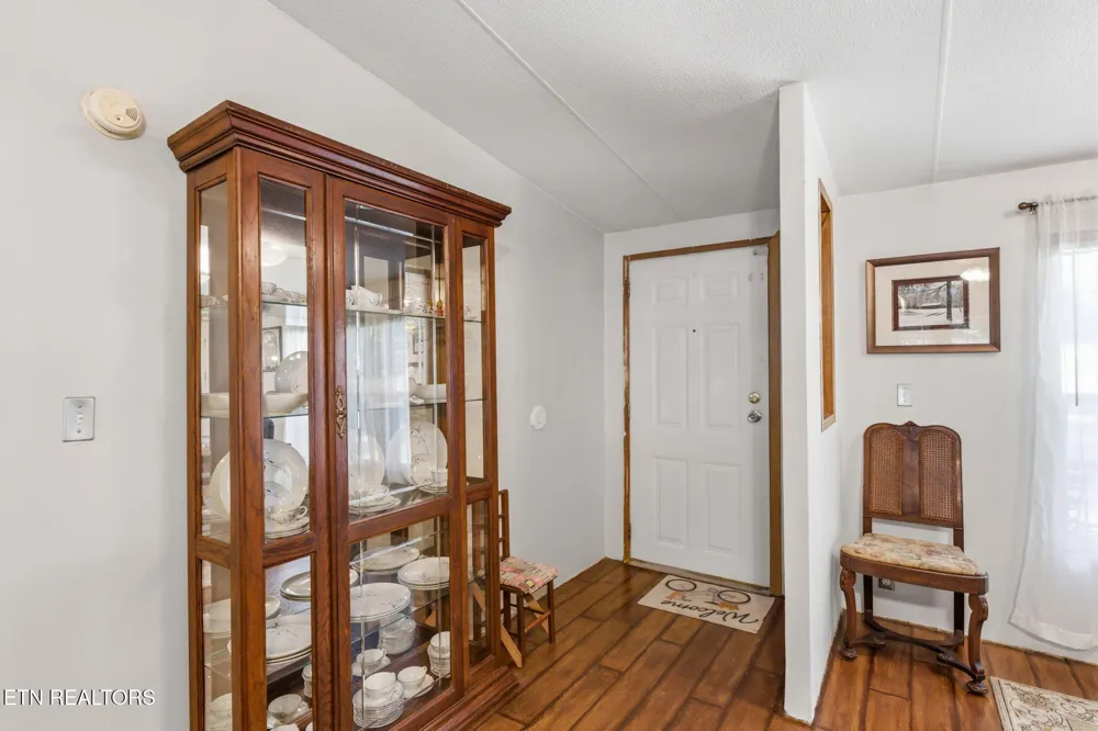 234 Greenbriar Rd Sweetwater, TN 37874