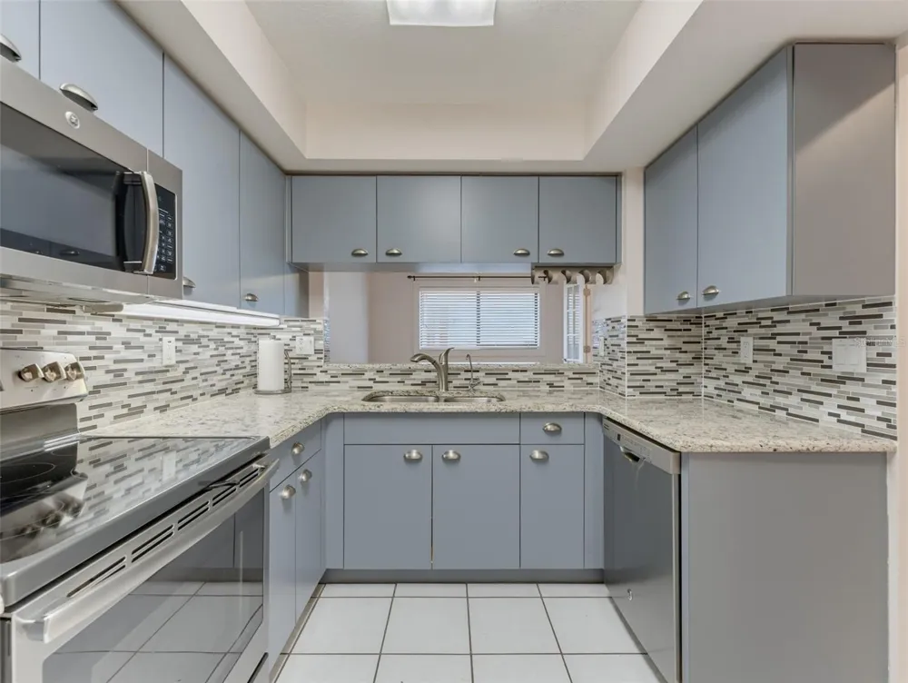 1929 WHITNEY WAY Clearwater, FL 33760