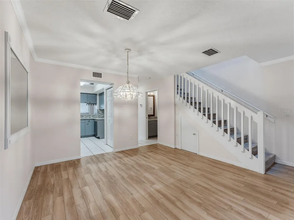1929 WHITNEY WAY Clearwater, FL 33760