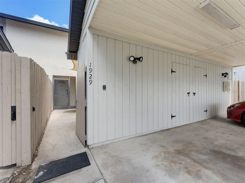 1929 WHITNEY WAY Clearwater, FL 33760