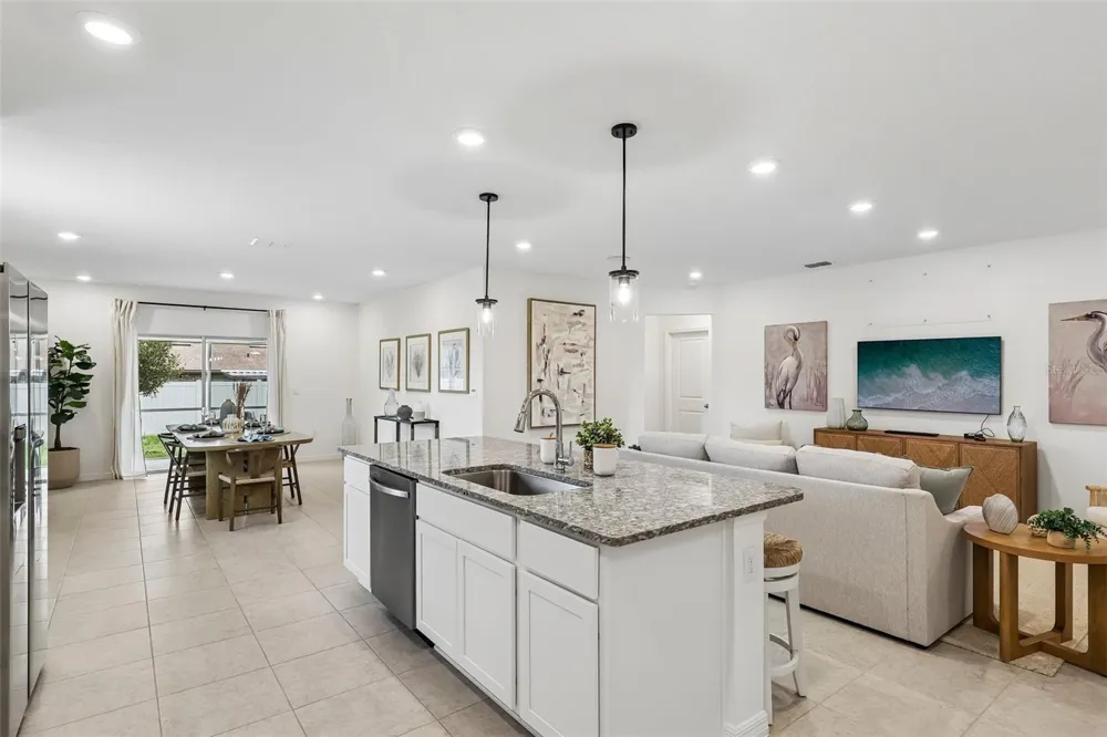 203 HYACINTH COURT Poinciana, FL 34759