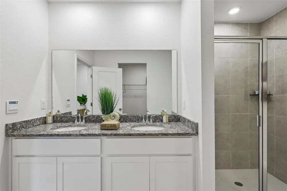 203 HYACINTH COURT Poinciana, FL 34759