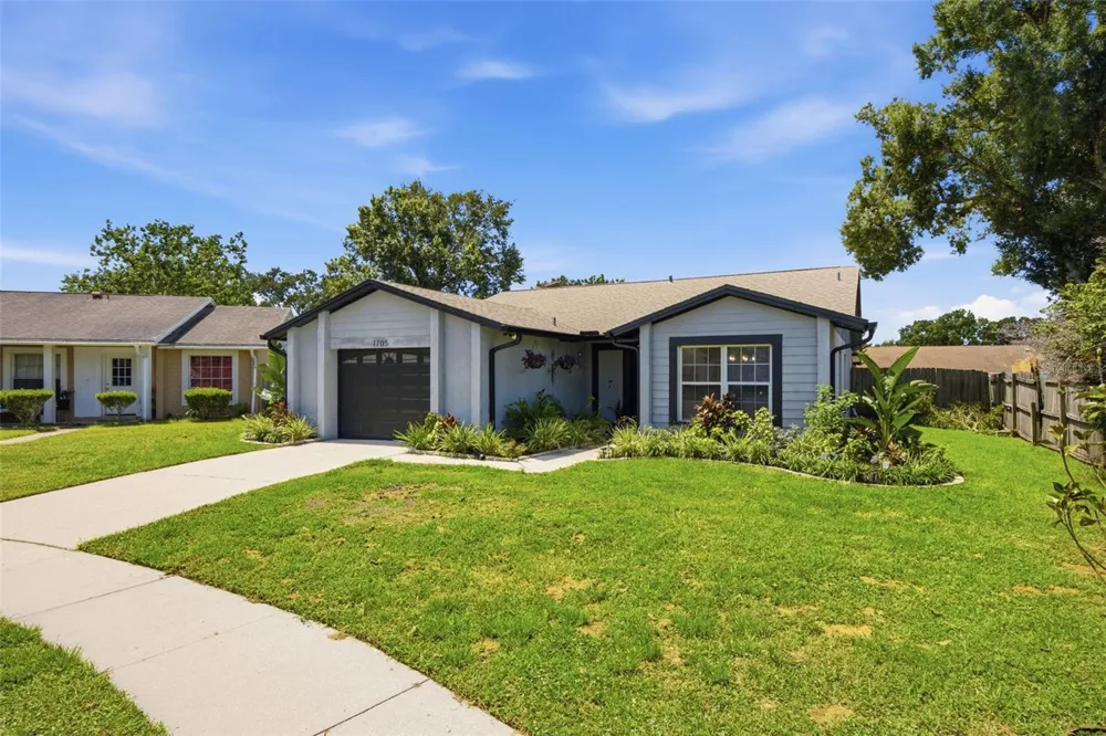 1705 CINNABAR COURT Brandon, FL 33510