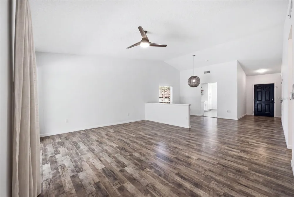 1705 CINNABAR COURT Brandon, FL 33510