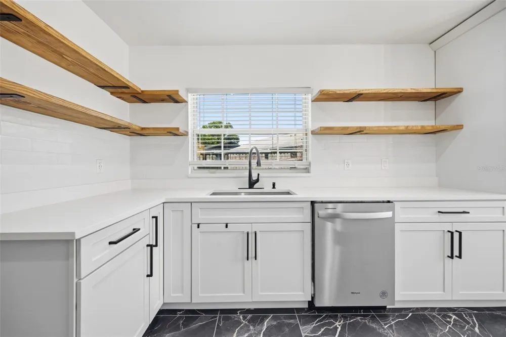 1705 CINNABAR COURT Brandon, FL 33510
