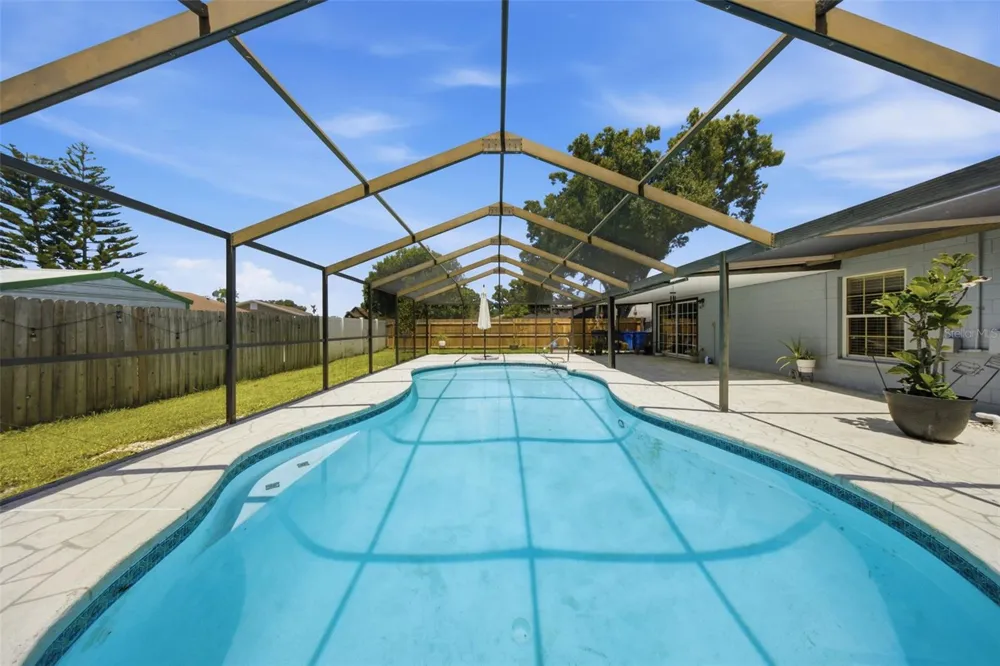 1705 CINNABAR COURT Brandon, FL 33510