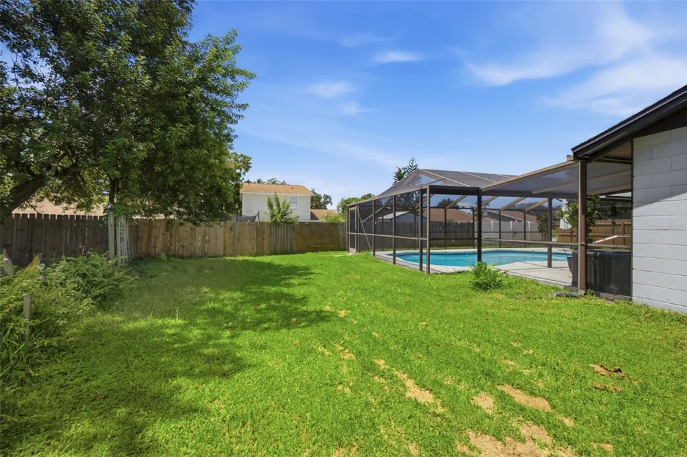 1705 CINNABAR COURT Brandon, FL 33510