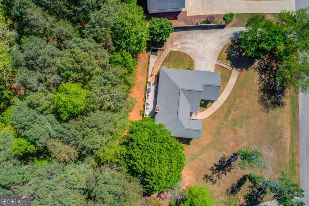 3314 Banks Mountain DR Gainesville, GA 30506
