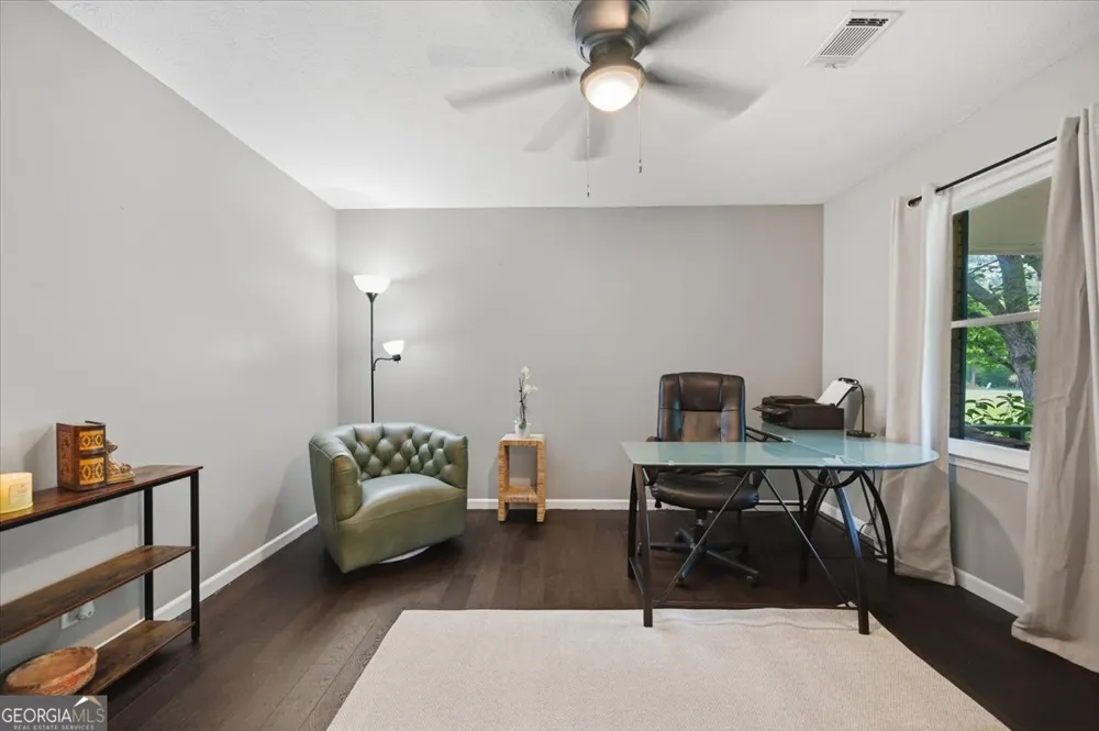 1608 Rumble RD Forsyth, GA 31029