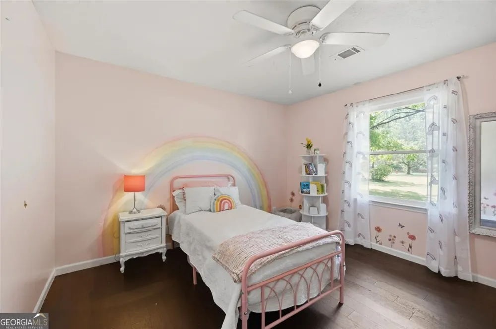 1608 Rumble RD Forsyth, GA 31029
