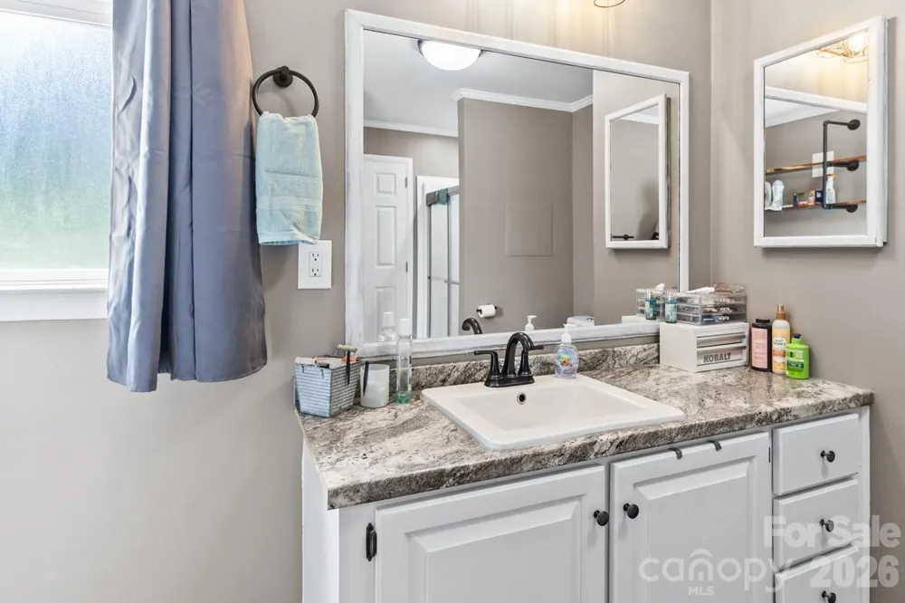 393 Cedar Grove Church Road Vale, NC 28168