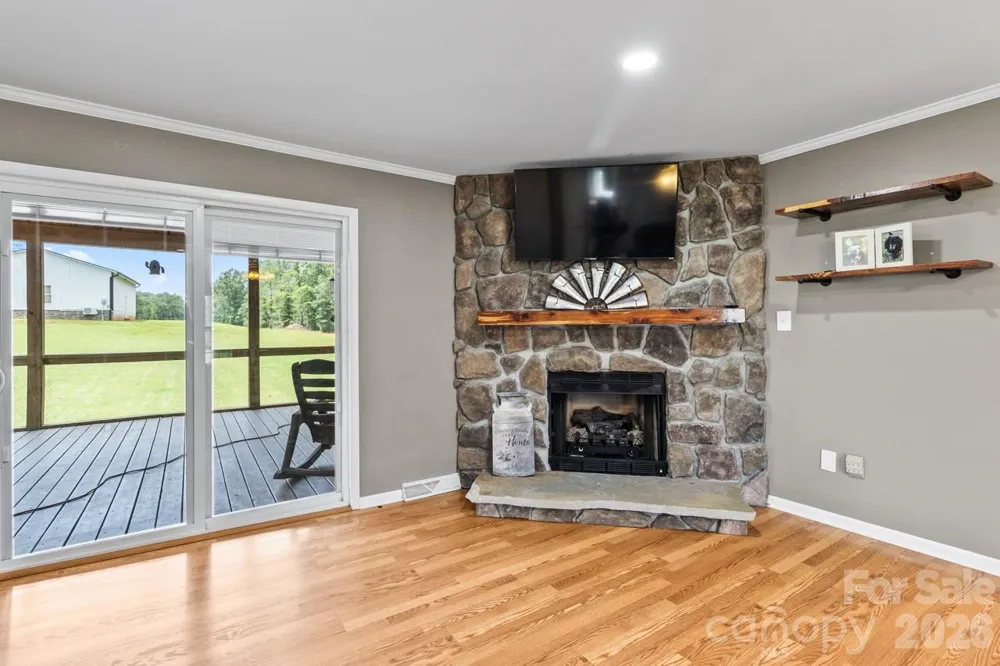 393 Cedar Grove Church Road Vale, NC 28168