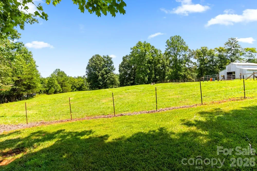 393 Cedar Grove Church Road Vale, NC 28168