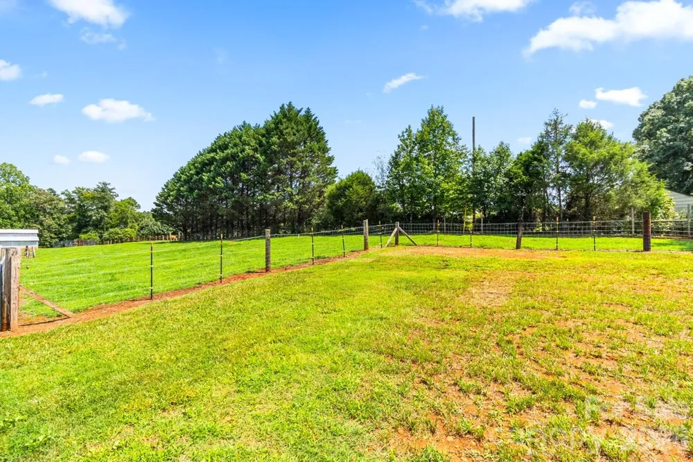 393 Cedar Grove Church Road Vale, NC 28168