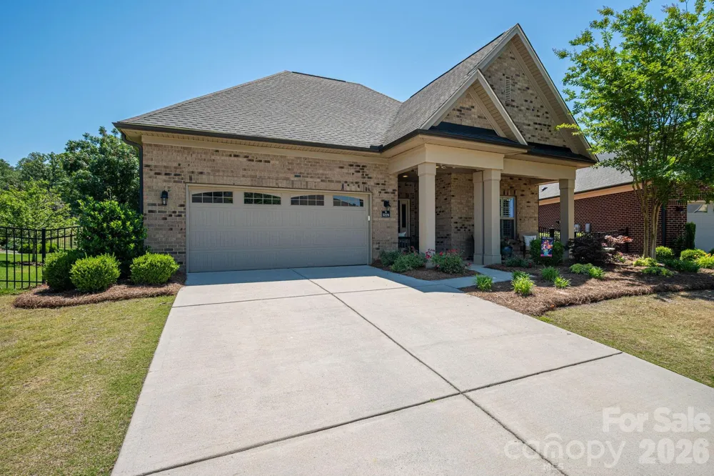 5228 Courtyard Lane Belmont, NC 28012