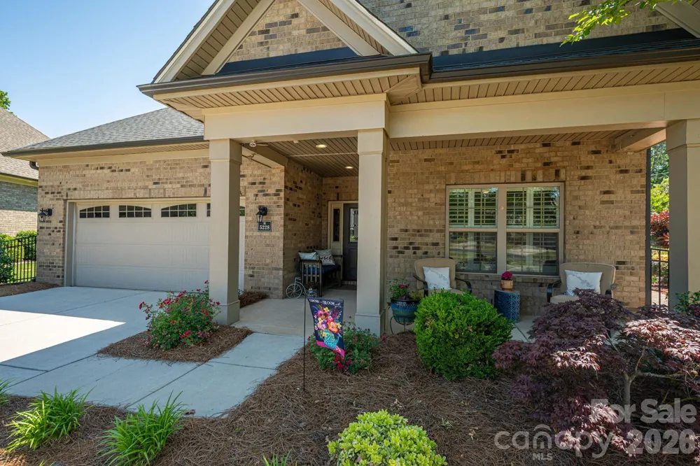 5228 Courtyard Lane Belmont, NC 28012