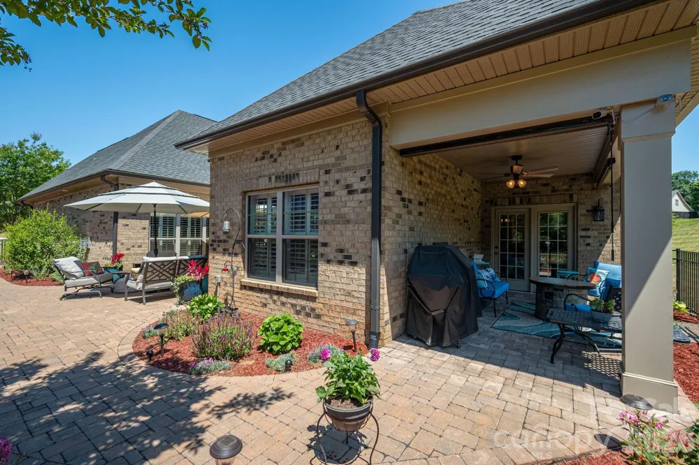 5228 Courtyard Lane Belmont, NC 28012
