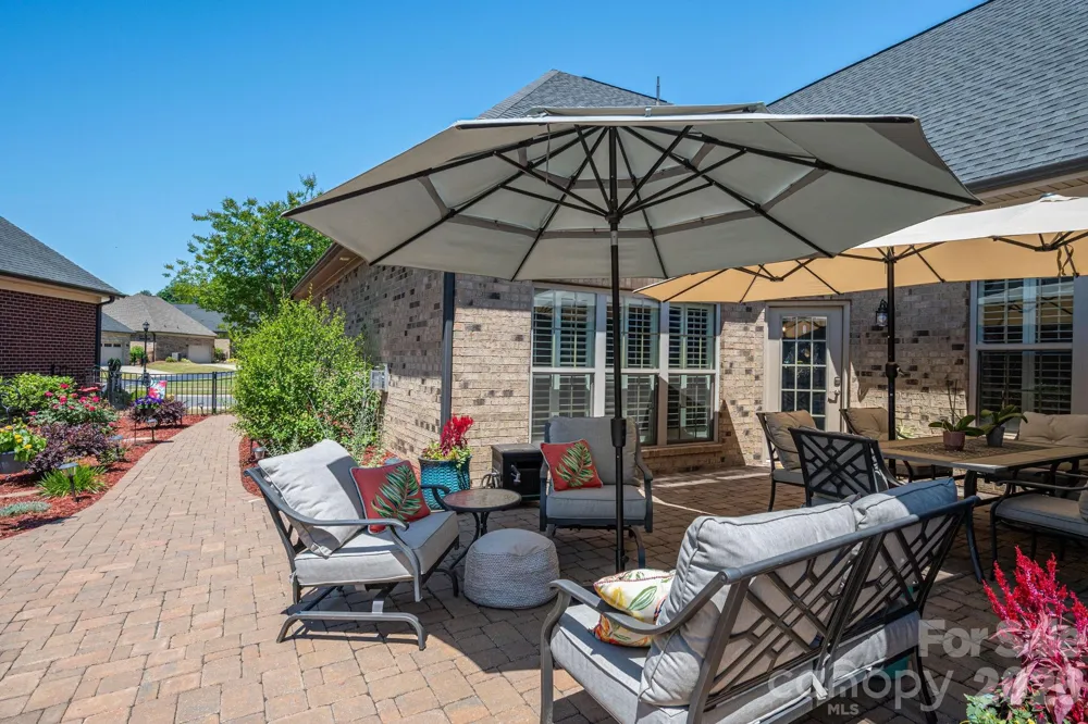 5228 Courtyard Lane Belmont, NC 28012