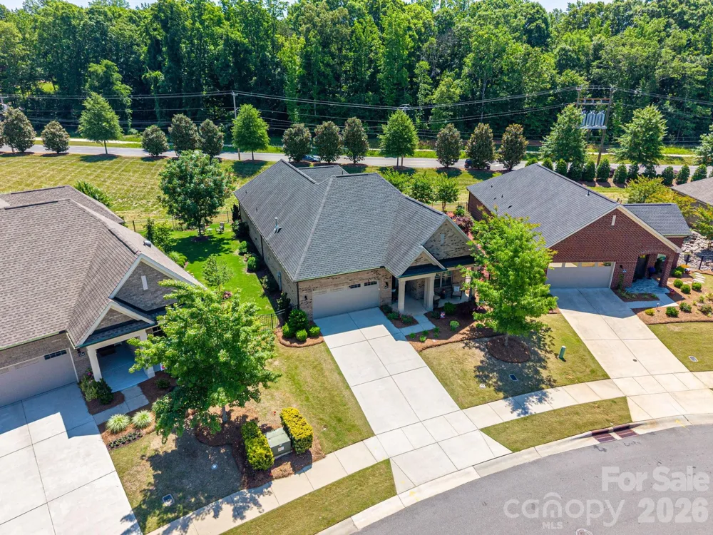 5228 Courtyard Lane Belmont, NC 28012