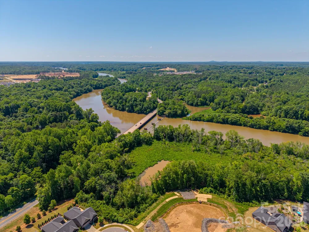 5228 Courtyard Lane Belmont, NC 28012