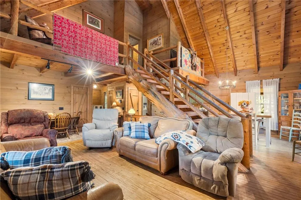 7790 Atlanta Newnan Road Chattahoochee Hills, GA 30268
