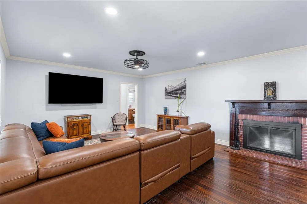 3201 W Park Row Boulevard Corsicana, TX 75110