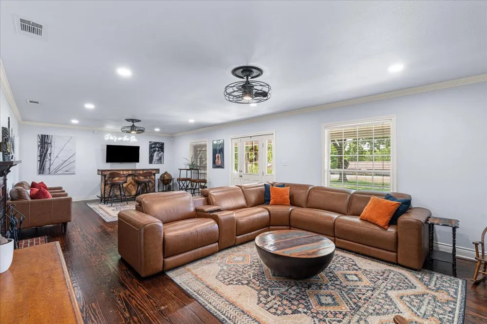3201 W Park Row Boulevard Corsicana, TX 75110