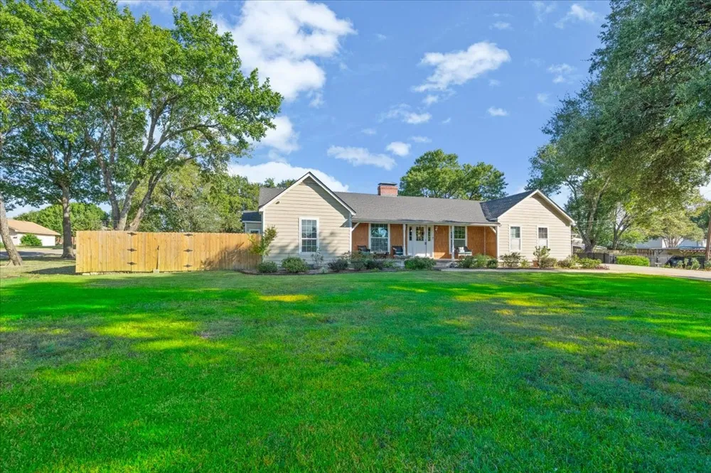 3201 W Park Row Boulevard Corsicana, TX 75110