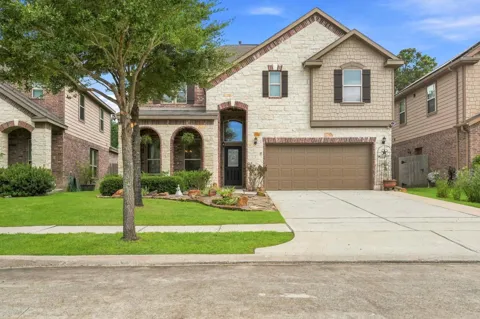 6014 Rivergrove Bend Drive