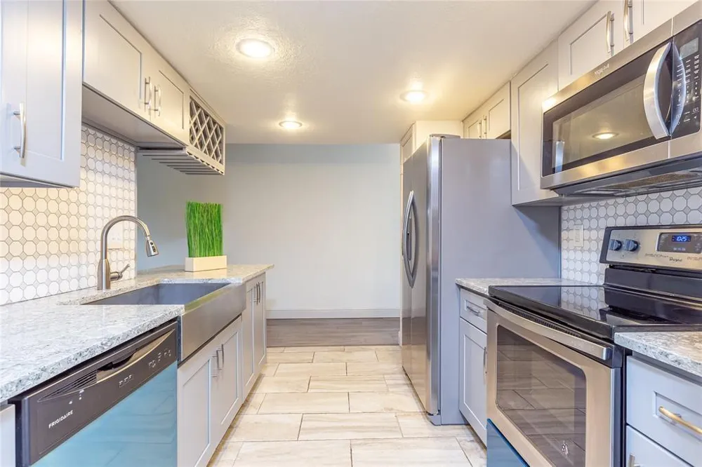 12633 Memorial Drive #171 Houston, TX 77024