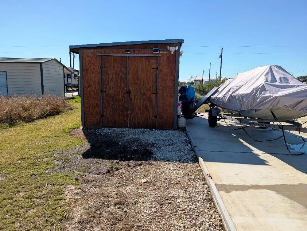 170 White Cap Street Sargent, TX 77414