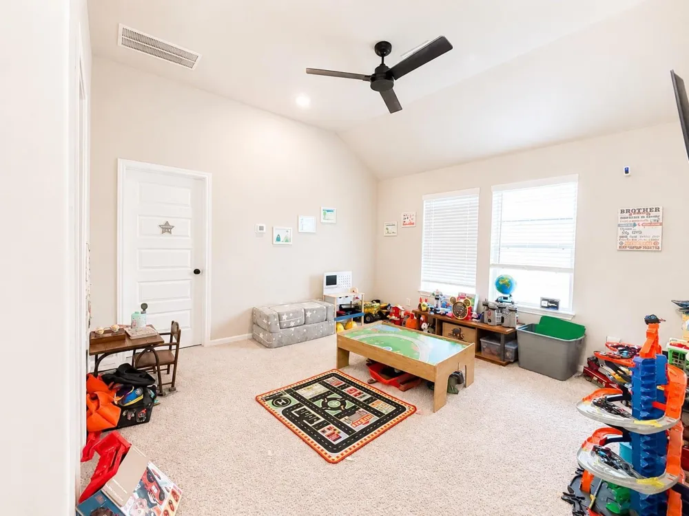 377 Selah Court Alvin, TX 77511