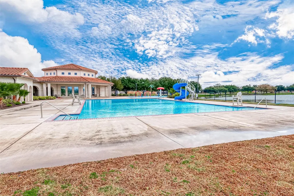 17 Desert Spring Lane Manvel, TX 77578