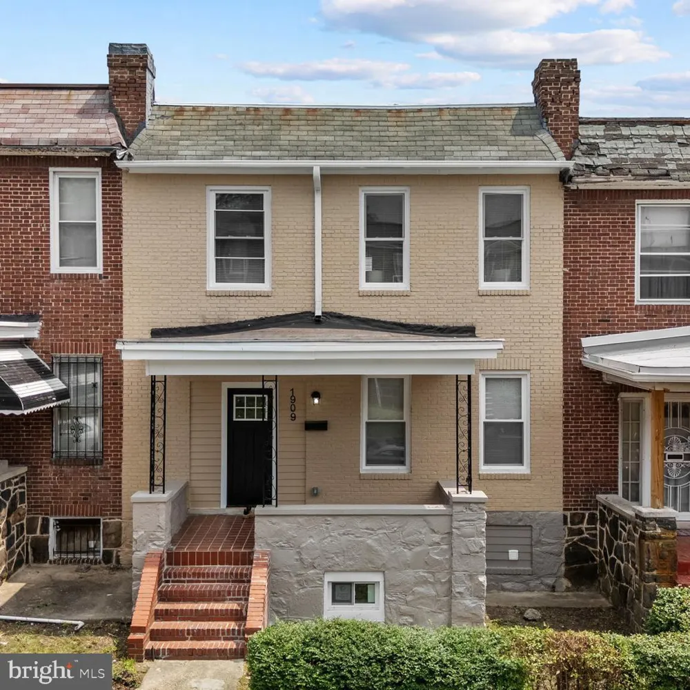 1909 RUXTON AVENUE Baltimore, MD 21216
