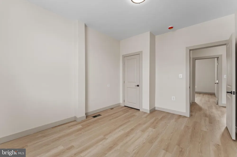 1909 RUXTON AVENUE Baltimore, MD 21216