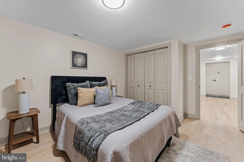1909 RUXTON AVENUE Baltimore, MD 21216