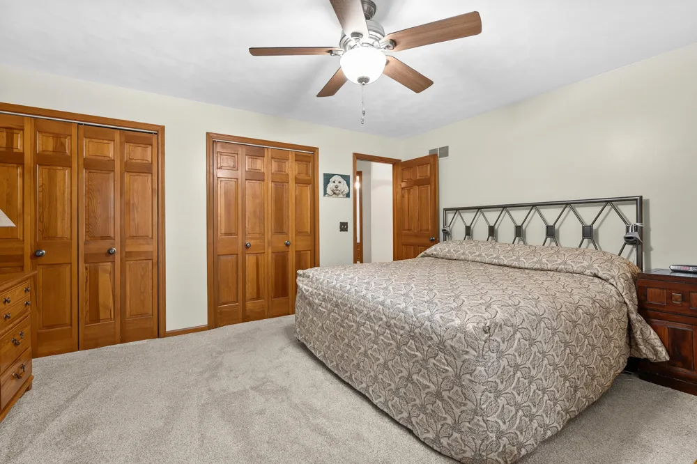 43501 Duane Lane Paw Paw, MI 49079
