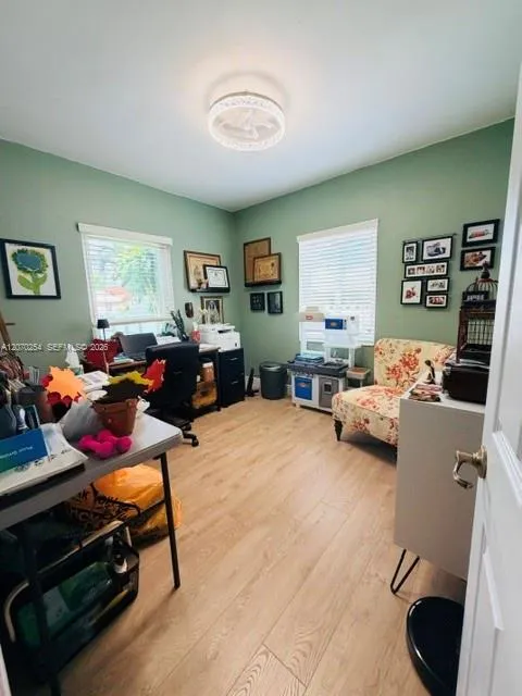 245 W 60th St Hialeah, FL 33012