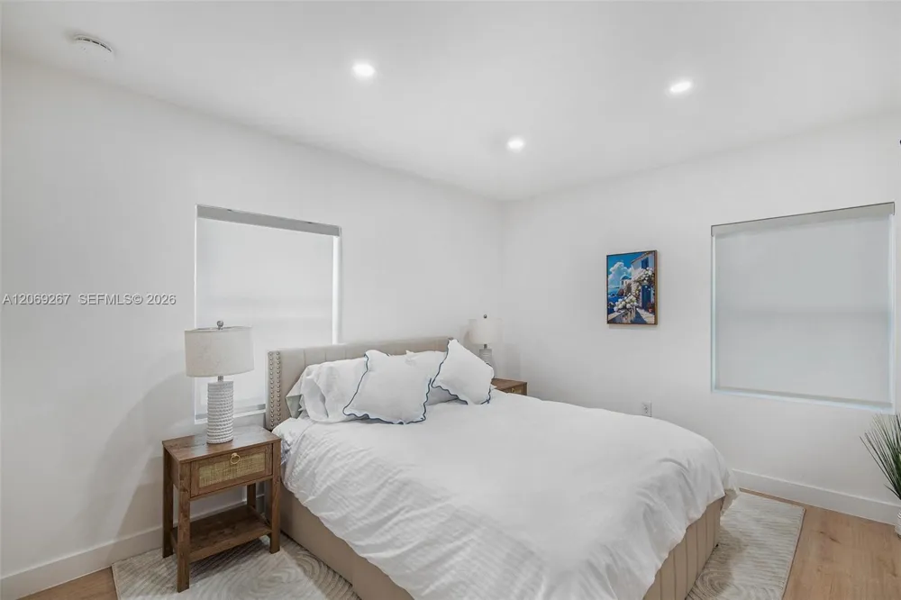 12325 NE 11th Pl North Miami, FL 33161