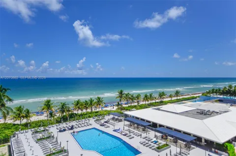 1950 S Ocean Dr #7G