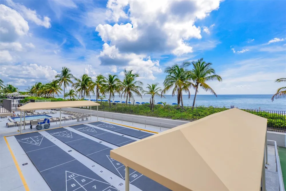 1950 S Ocean Dr #7G Hallandale Beach, FL 33009