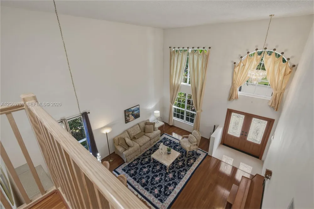 1268 NW 144th Ter Pembroke Pines, FL 33028
