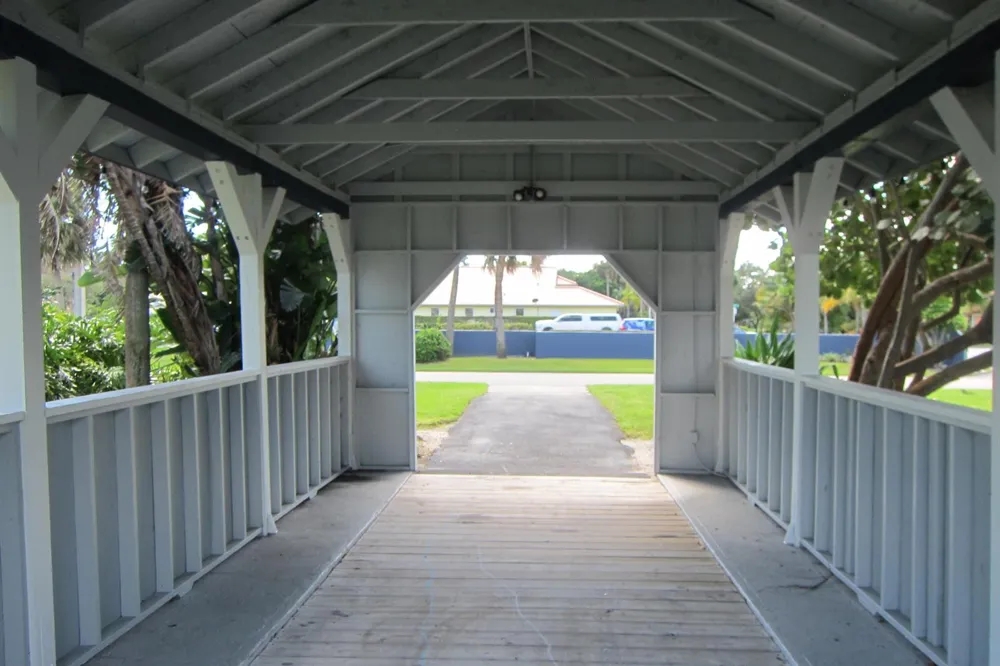 1517 Woodbridge Lakes Circle West Palm Beach, FL 33406