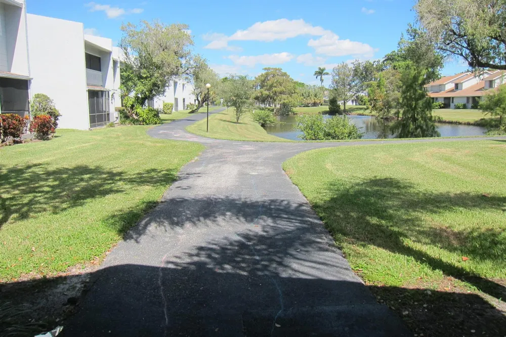 1517 Woodbridge Lakes Circle West Palm Beach, FL 33406