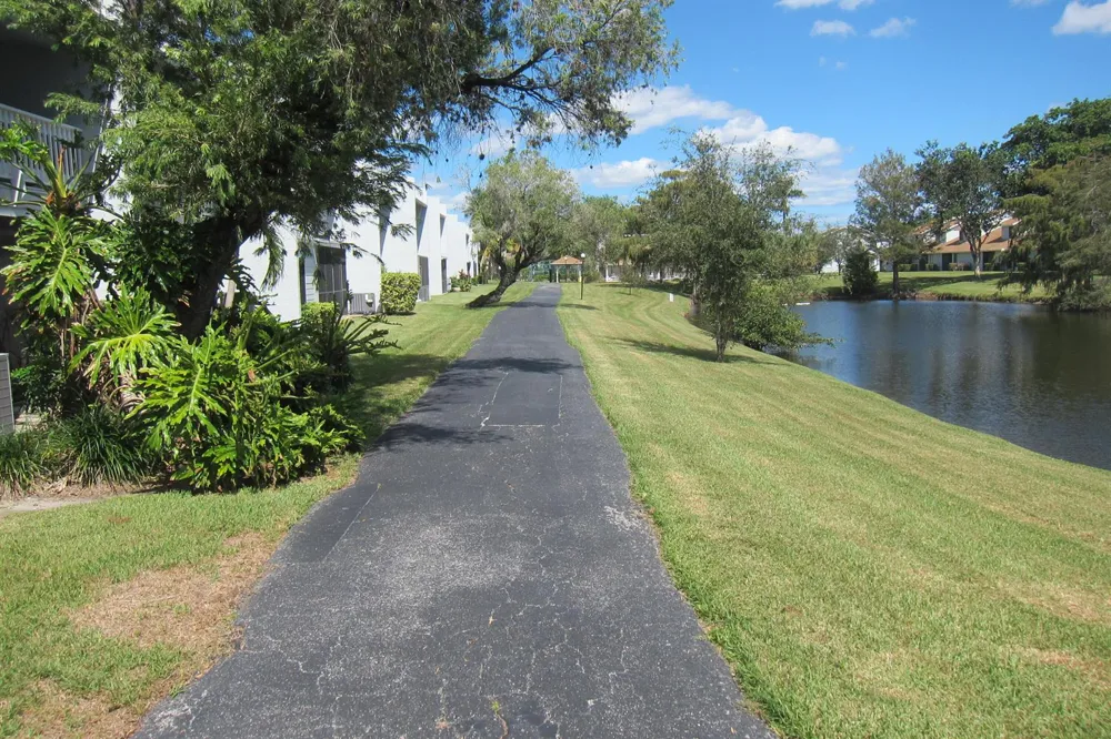 1517 Woodbridge Lakes Circle West Palm Beach, FL 33406