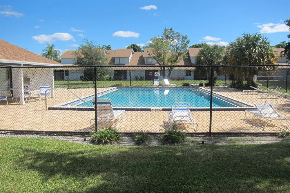 1517 Woodbridge Lakes Circle West Palm Beach, FL 33406